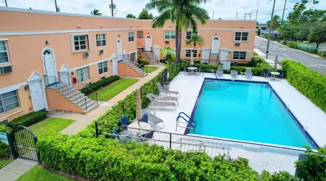 101 S Golfview Road Lake Worth Beach FL 33460