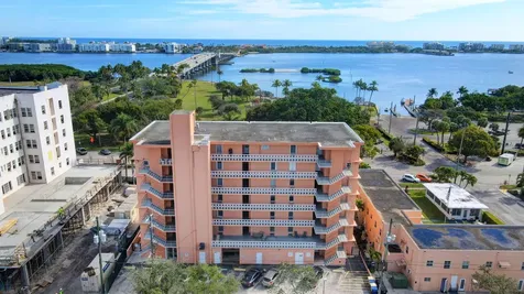 101 S Golfview Road Lake Worth Beach FL 33460