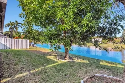 10104 Country Brook Road Boca Raton FL 33428