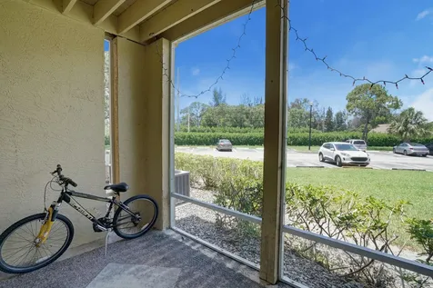 4855 Via Palm Lakes West Palm Beach FL 33417