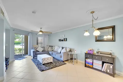4855 Via Palm Lakes West Palm Beach FL 33417