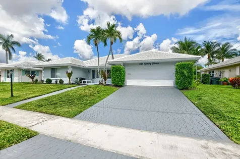 891 Sw Hickory Terrace Boca Raton FL 33486