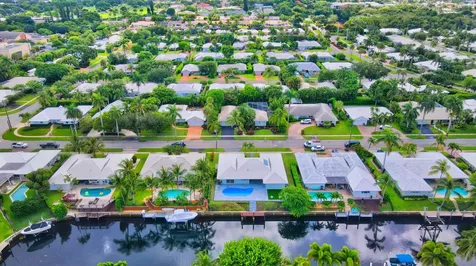 891 Sw Hickory Terrace Boca Raton FL 33486