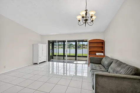20 Camden Lane Boynton Beach FL 33426