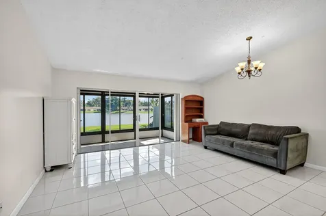 20 Camden Lane Boynton Beach FL 33426