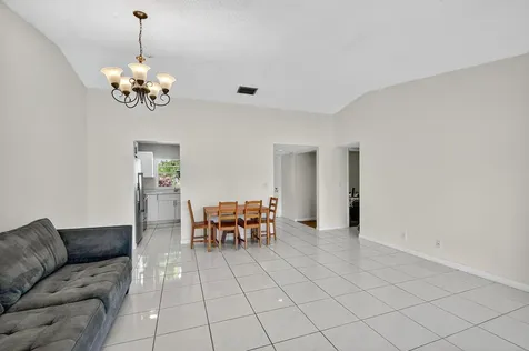 20 Camden Lane Boynton Beach FL 33426