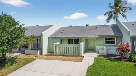 20 Camden Lane Boynton Beach FL 33426