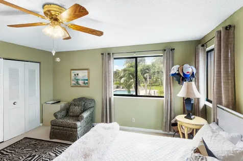 160 Se 7th Street Deerfield Beach FL 33441