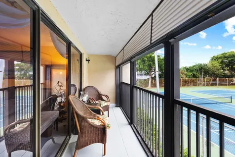 160 Se 7th Street Deerfield Beach FL 33441