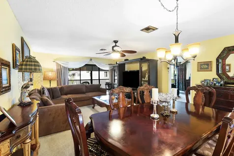 160 Se 7th Street Deerfield Beach FL 33441