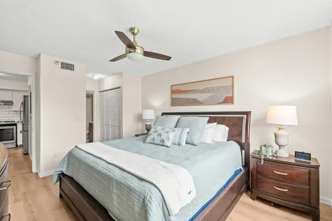 127 Yacht Club Way Hypoluxo FL 33462