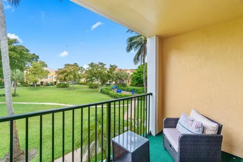 127 Yacht Club Way Hypoluxo FL 33462