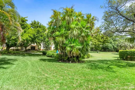 127 Yacht Club Way Hypoluxo FL 33462