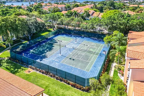 127 Yacht Club Way Hypoluxo FL 33462