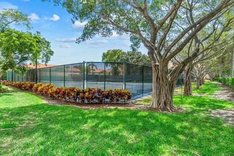 127 Yacht Club Way Hypoluxo FL 33462