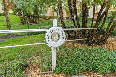 127 Yacht Club Way Hypoluxo FL 33462