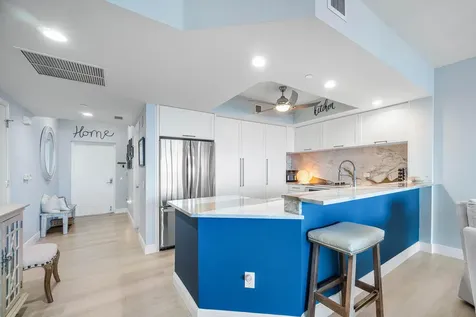 2650 Lake Shore Drive Riviera Beach FL 33404