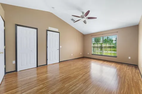 1165 Se 40th Avenue Okeechobee FL 34974