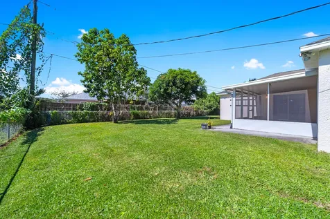 1165 Se 40th Avenue Okeechobee FL 34974