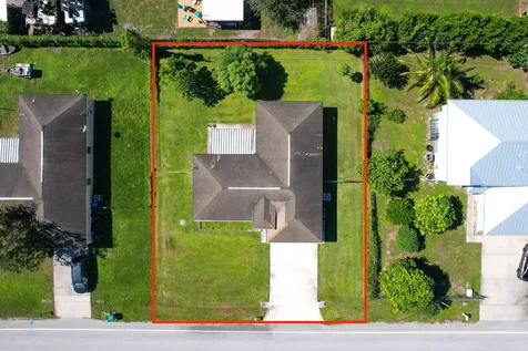 1165 Se 40th Avenue Okeechobee FL 34974