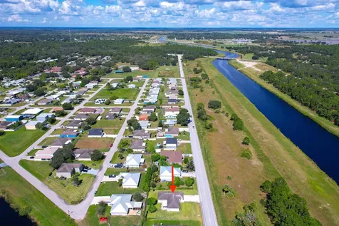 1165 Se 40th Avenue Okeechobee FL 34974