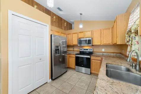 1165 Se 40th Avenue Okeechobee FL 34974