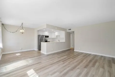 517 Fanshaw M Boca Raton FL 33434