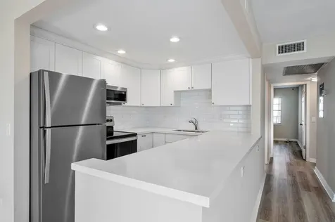 517 Fanshaw M Boca Raton FL 33434