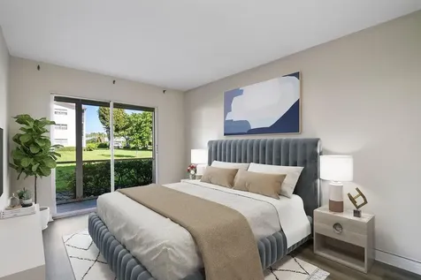 517 Fanshaw M Boca Raton FL 33434