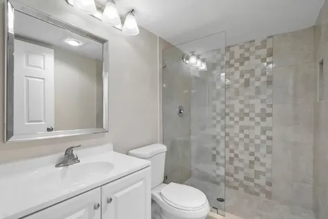 517 Fanshaw M Boca Raton FL 33434