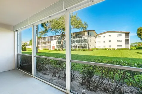 517 Fanshaw M Boca Raton FL 33434