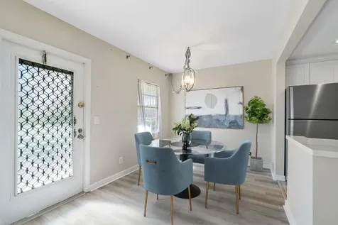 517 Fanshaw M Boca Raton FL 33434