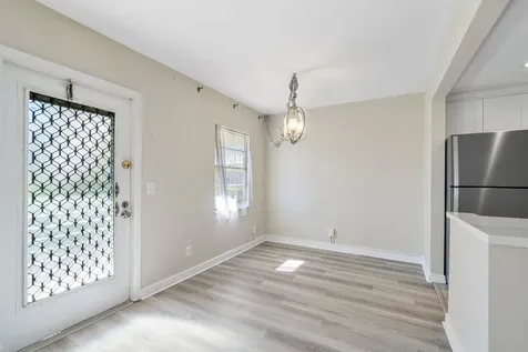 517 Fanshaw M Boca Raton FL 33434