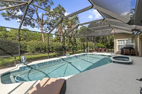 1402 Sw Bent Pine Cove Port Saint Lucie FL 34986