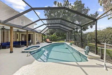 1402 Sw Bent Pine Cove Port Saint Lucie FL 34986
