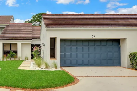 39 Edinburgh Drive Palm Beach Gardens FL 33418