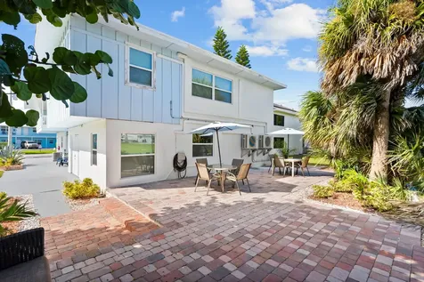 670 Hernando Street Fort Pierce FL 34949