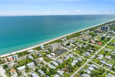 670 Hernando Street Fort Pierce FL 34949