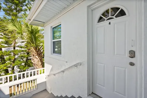 670 Hernando Street Fort Pierce FL 34949