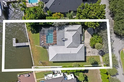 2002 Notre Dame Drive Lake Worth Beach FL 33460