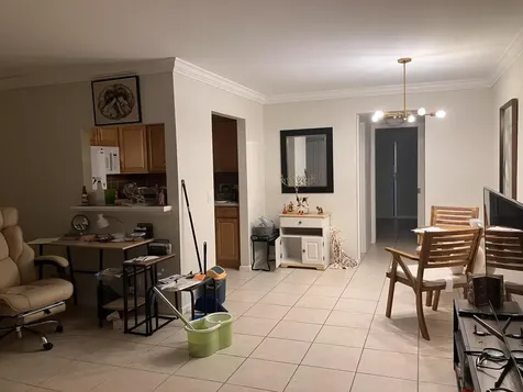 194 Kent L West Palm Beach FL 33417