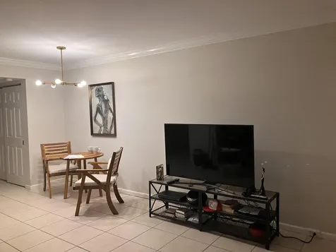 194 Kent L West Palm Beach FL 33417