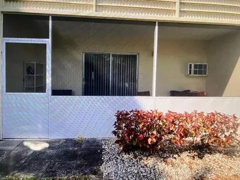 194 Kent L West Palm Beach FL 33417