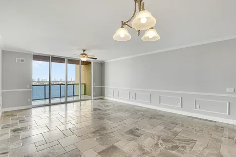2650 Lake Shore Drive Riviera Beach FL 33404