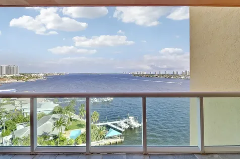 2650 Lake Shore Drive Riviera Beach FL 33404