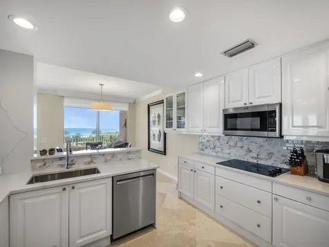 700 Ocean Royale Way Juno Beach FL 33408