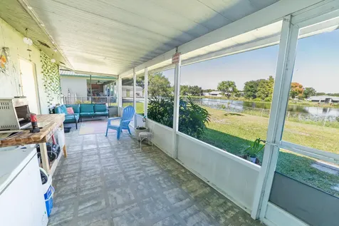 2477 Se 27th Street Okeechobee FL 34974