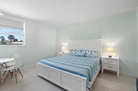 670 Hernando Street Fort Pierce FL 34949
