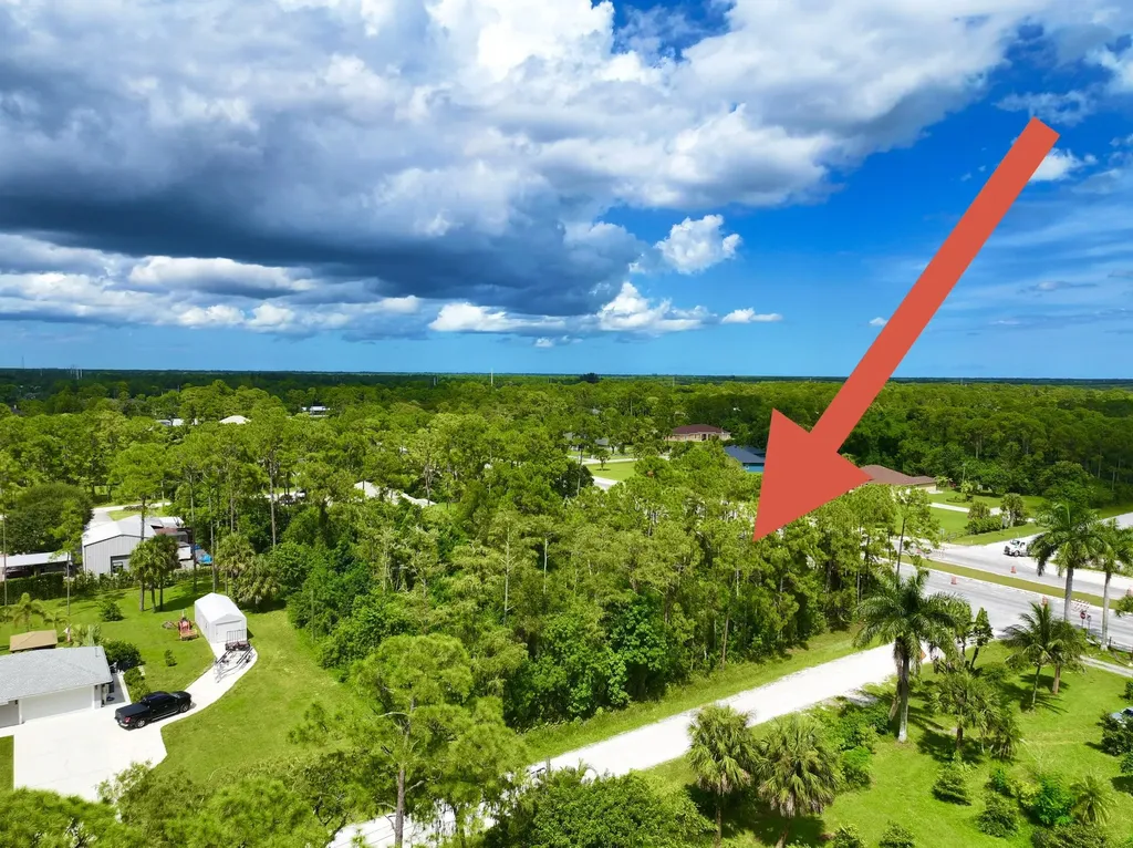 8601 Seminole Pratt The Acreage FL 33470