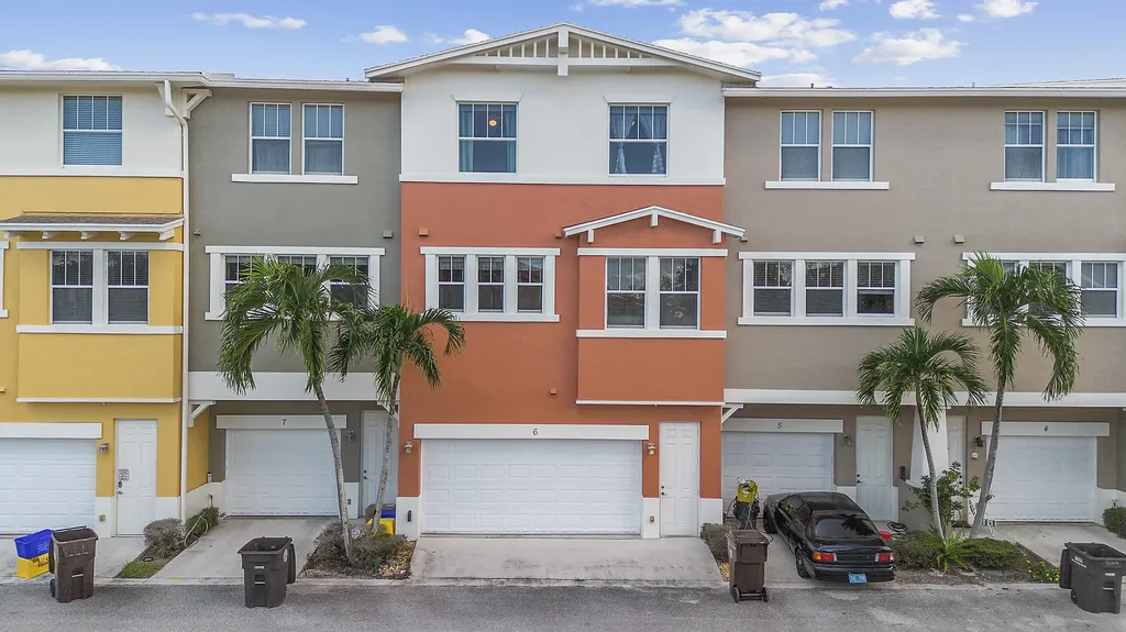 500 Pacific Grove Drive West Palm Beach FL 33401